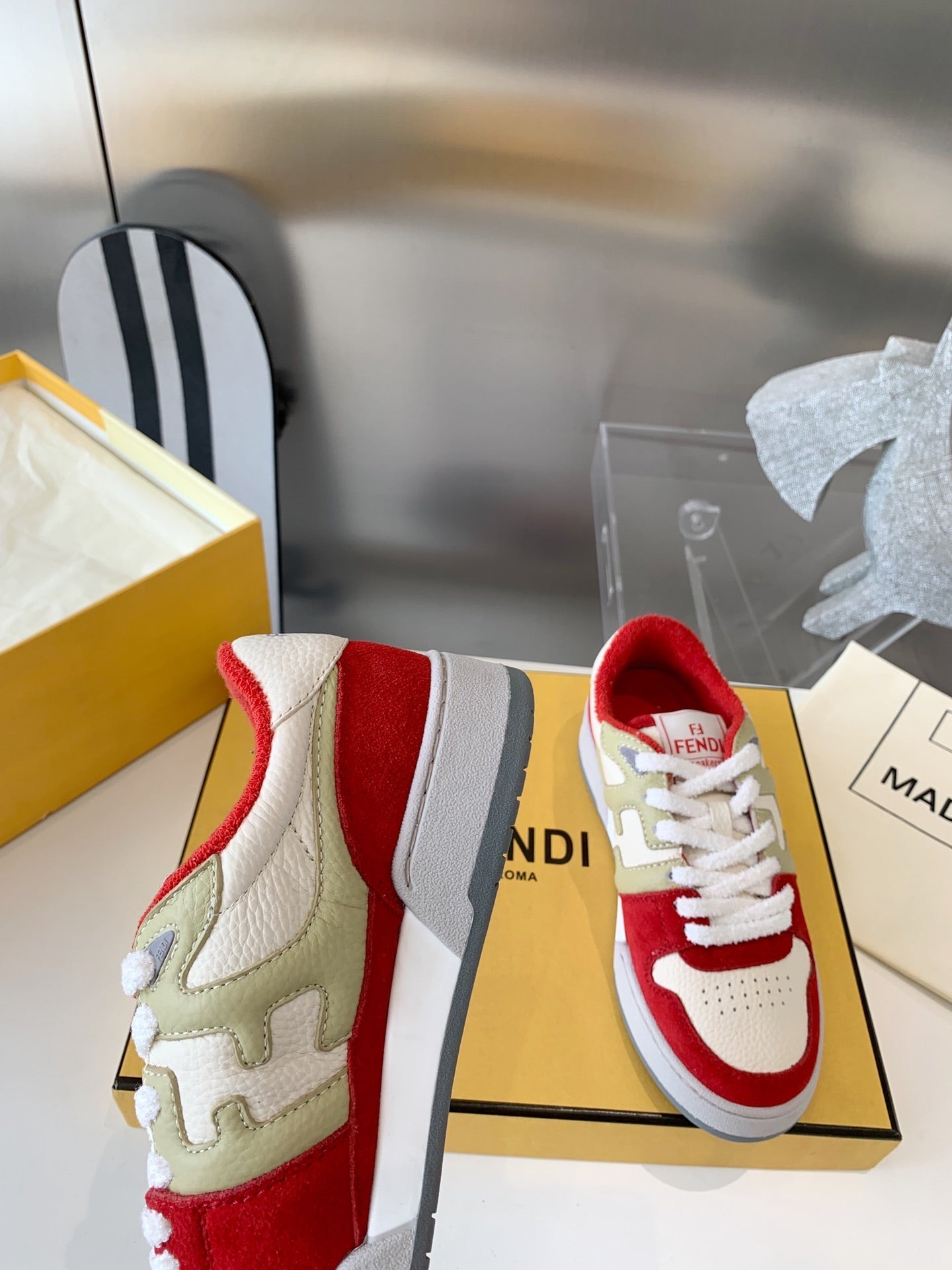 Sneakers