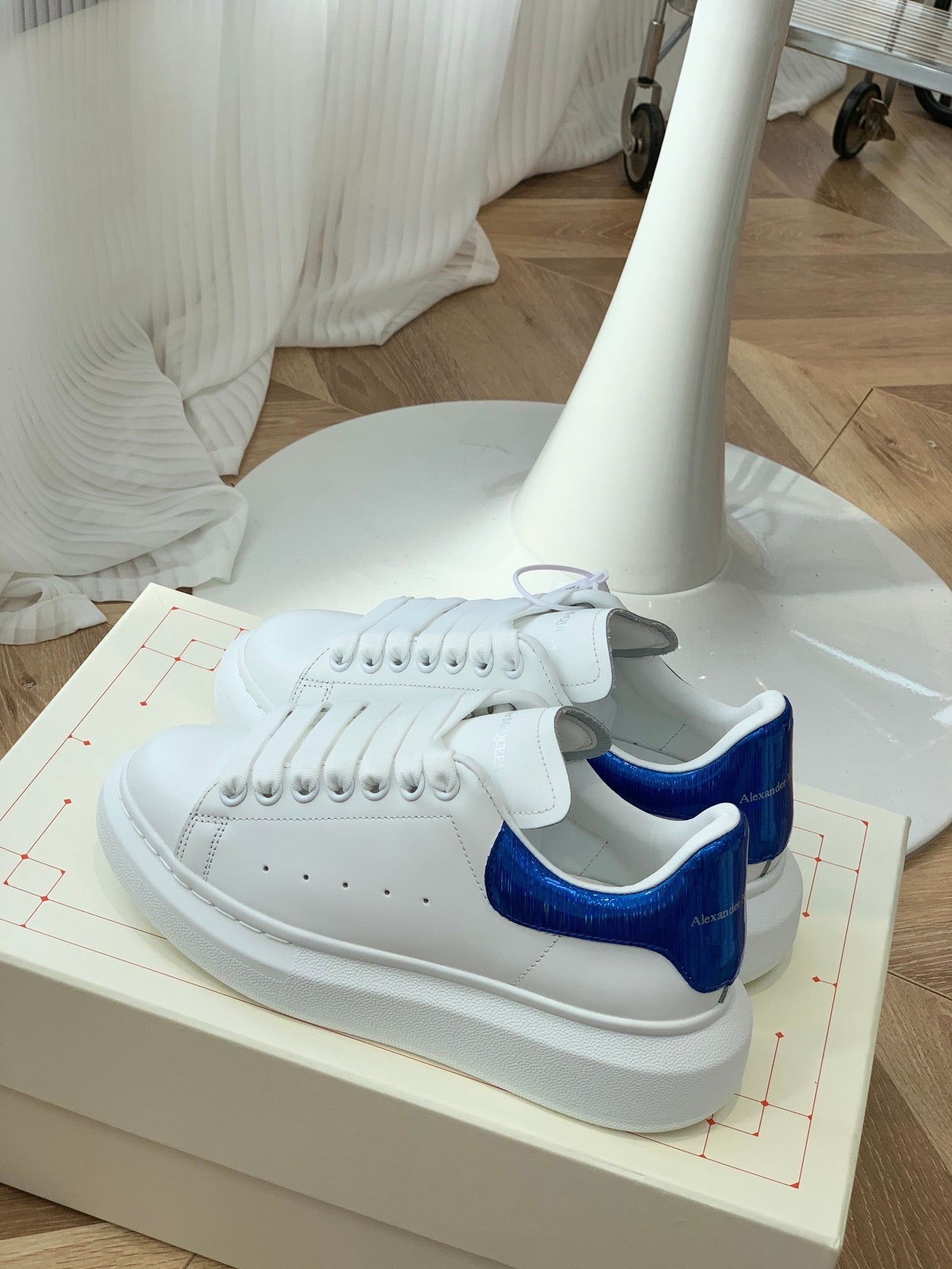 Sneakers
