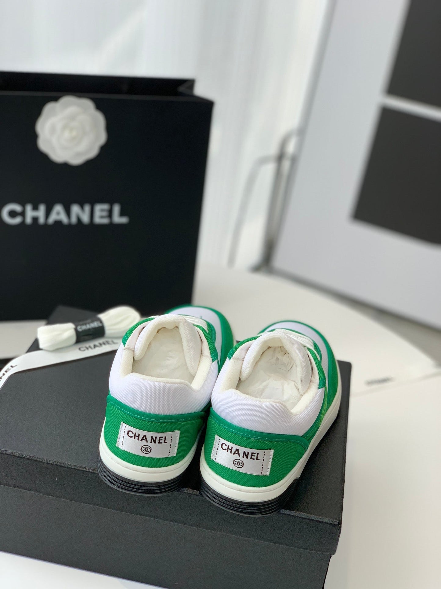 Sneakers