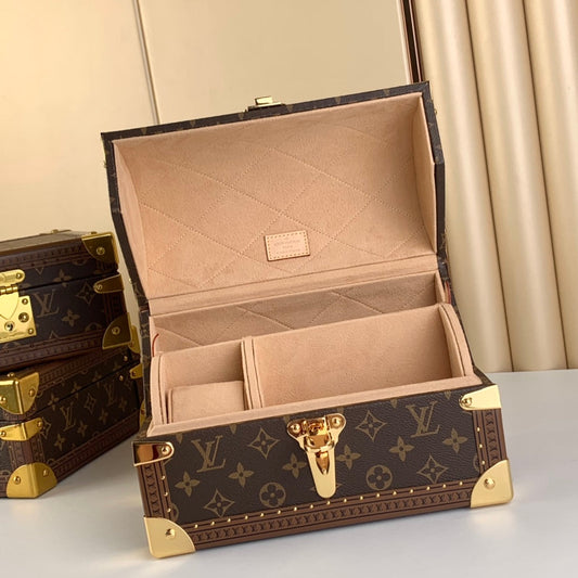 Cosmetic Bag