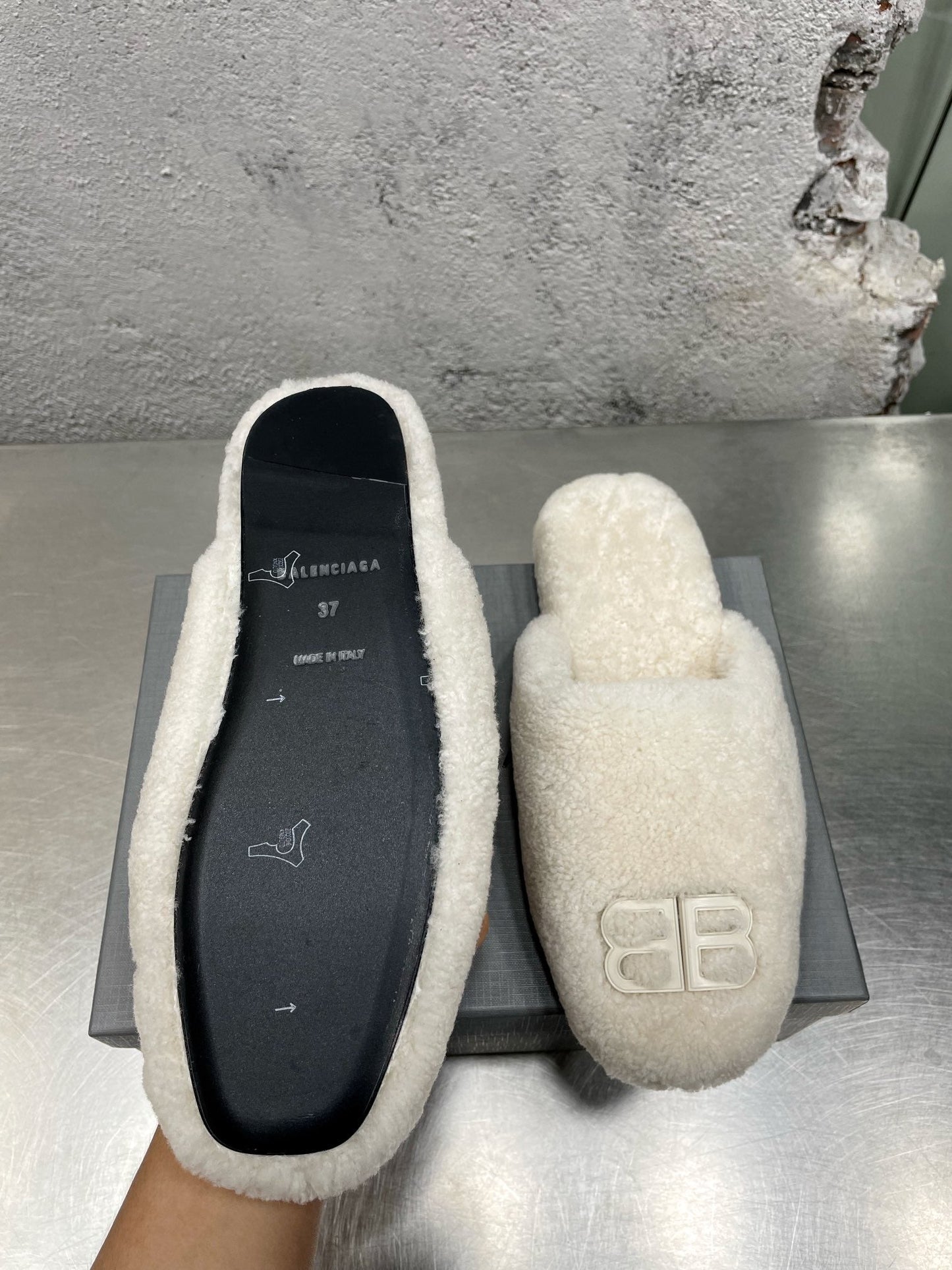 Slippers