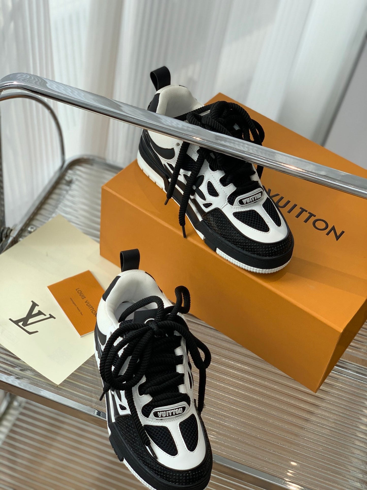 Sneakers