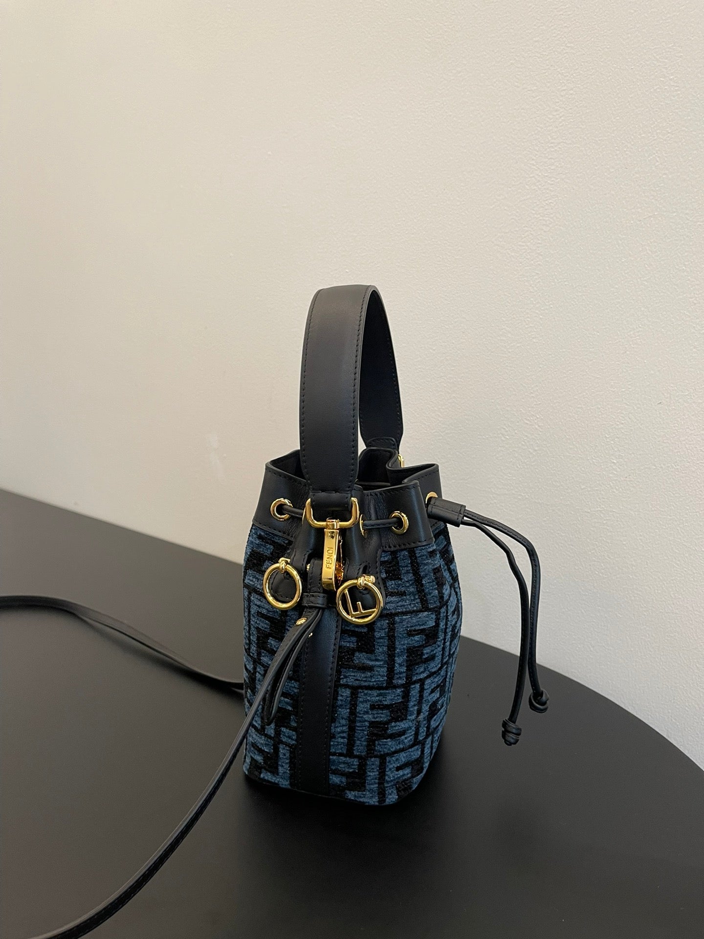 Bucket Bag