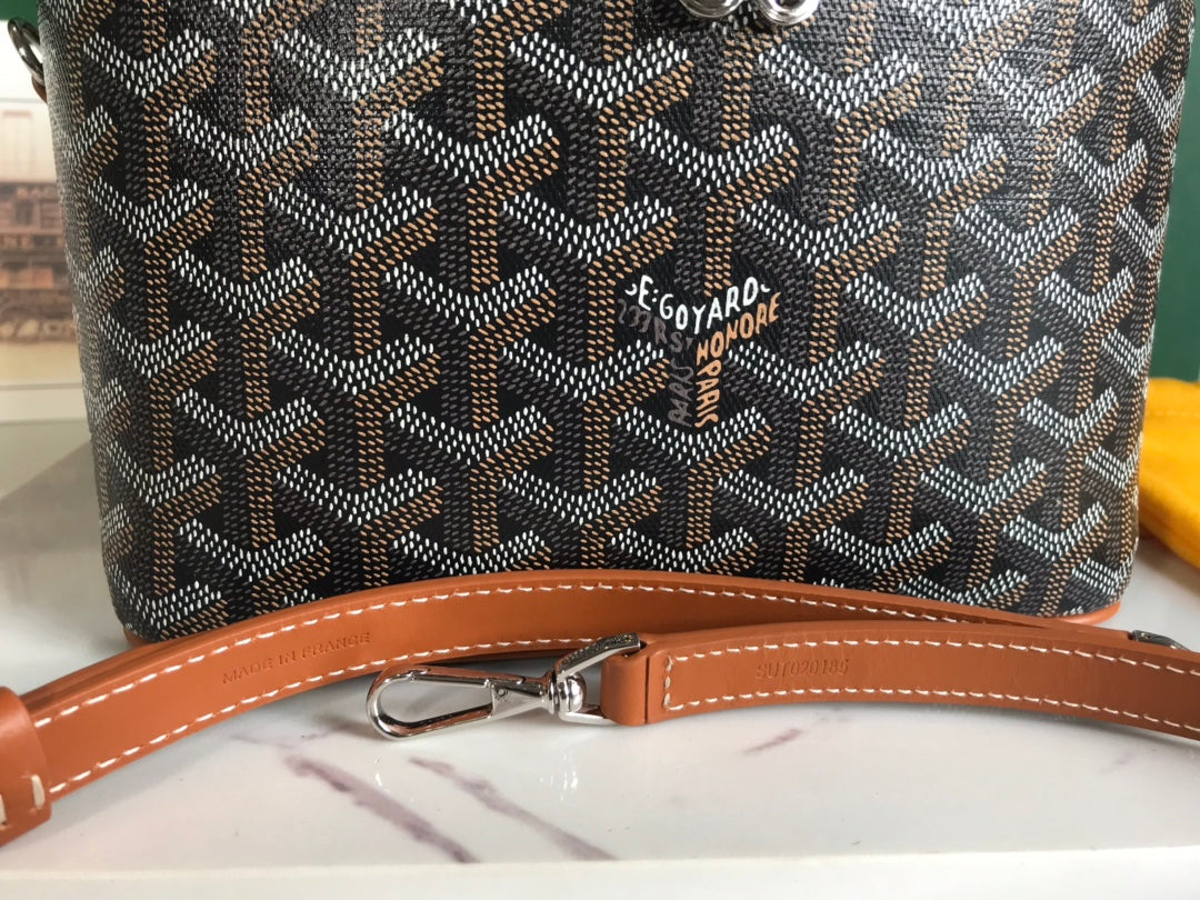 Cosmetic Bag