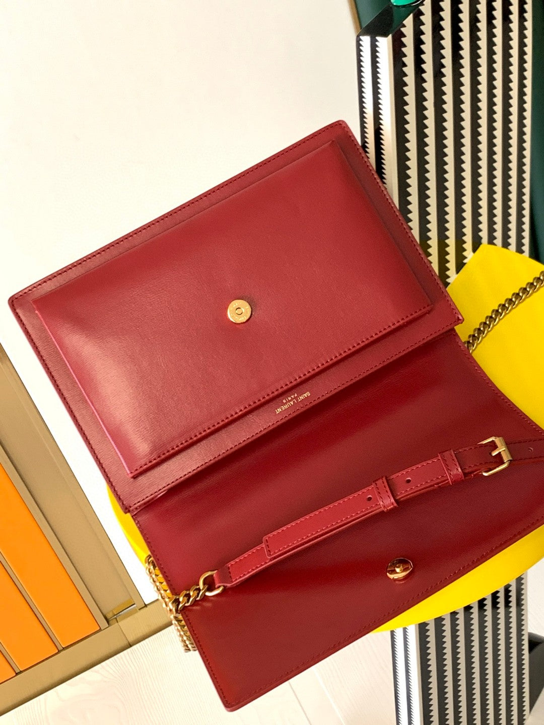 Handbag