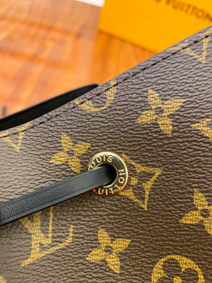 Bucket Bag
