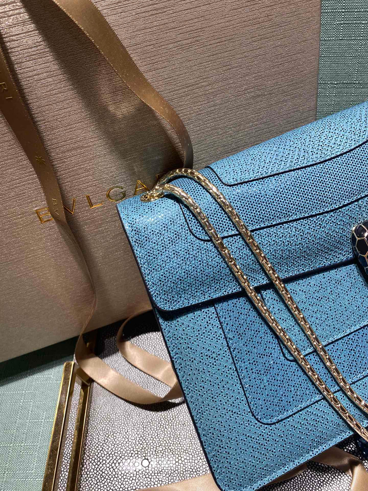 Handbag