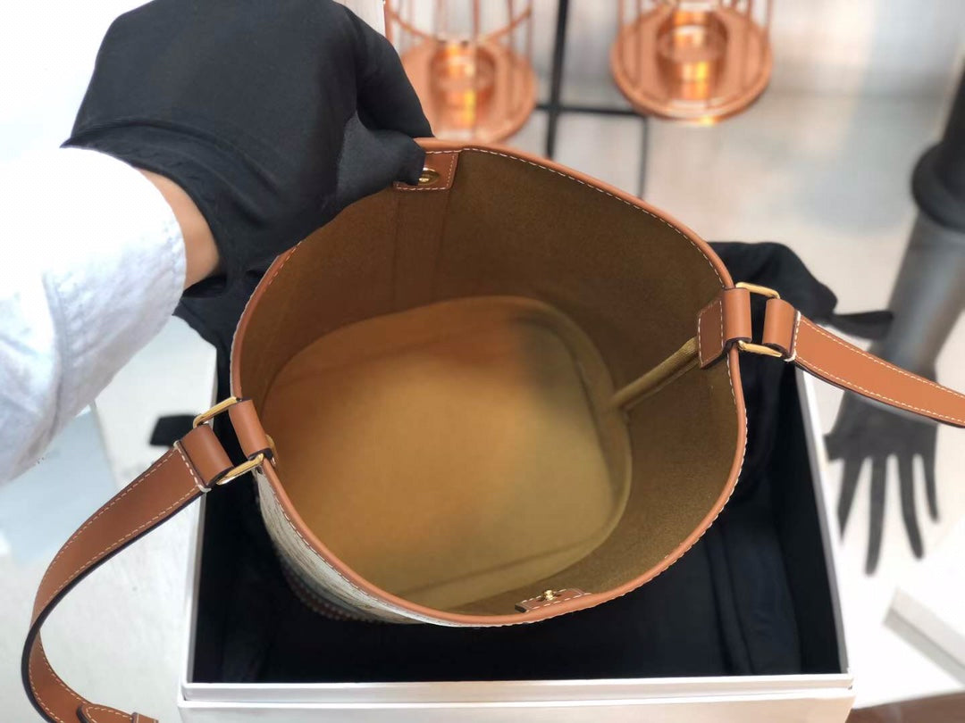 Bucket Bag