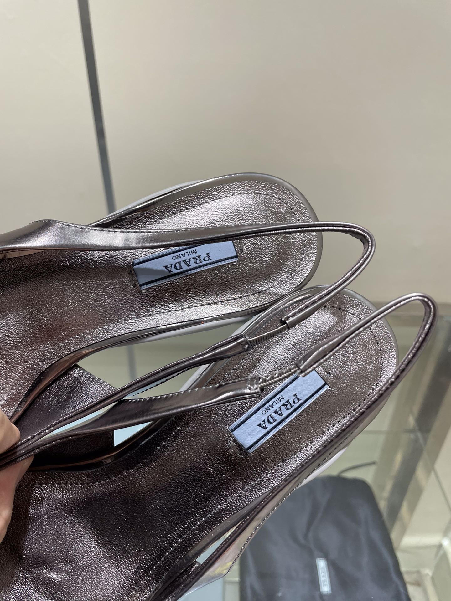 Slingbacks