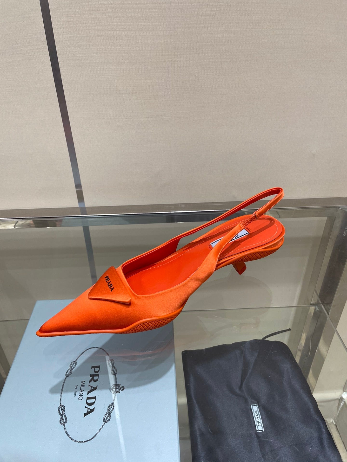 Slingbacks