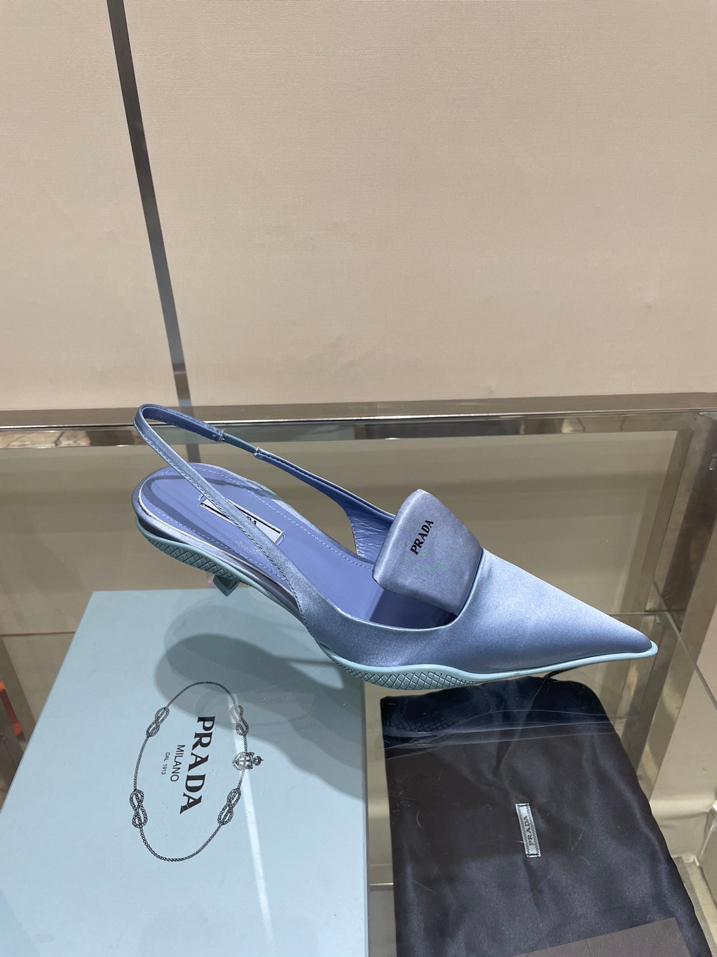 Slingbacks