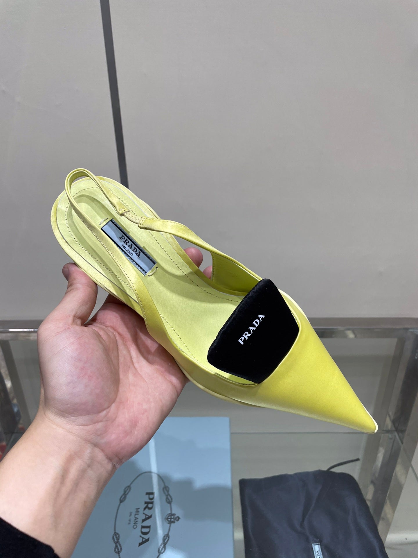 Slingbacks
