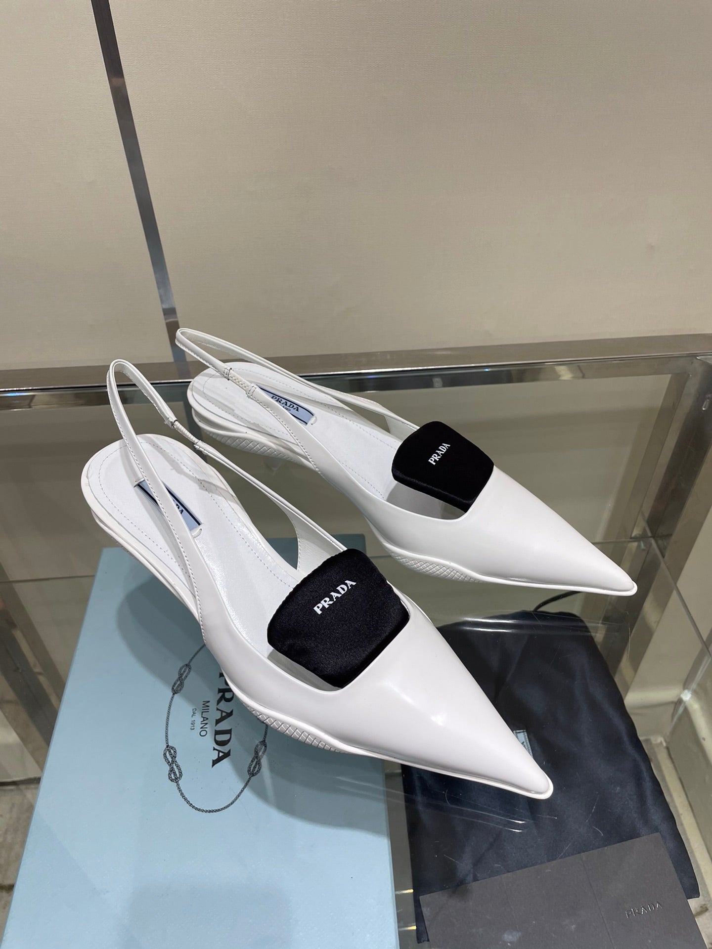 Slingbacks