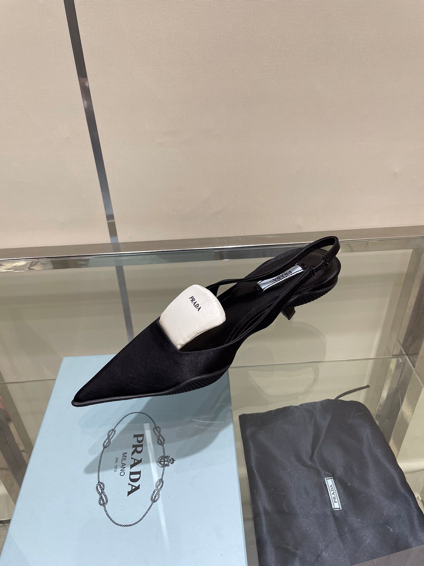 Slingbacks