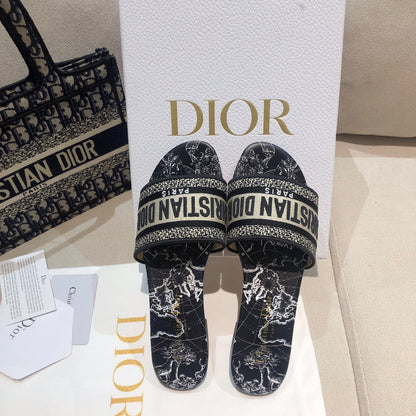 Slippers
