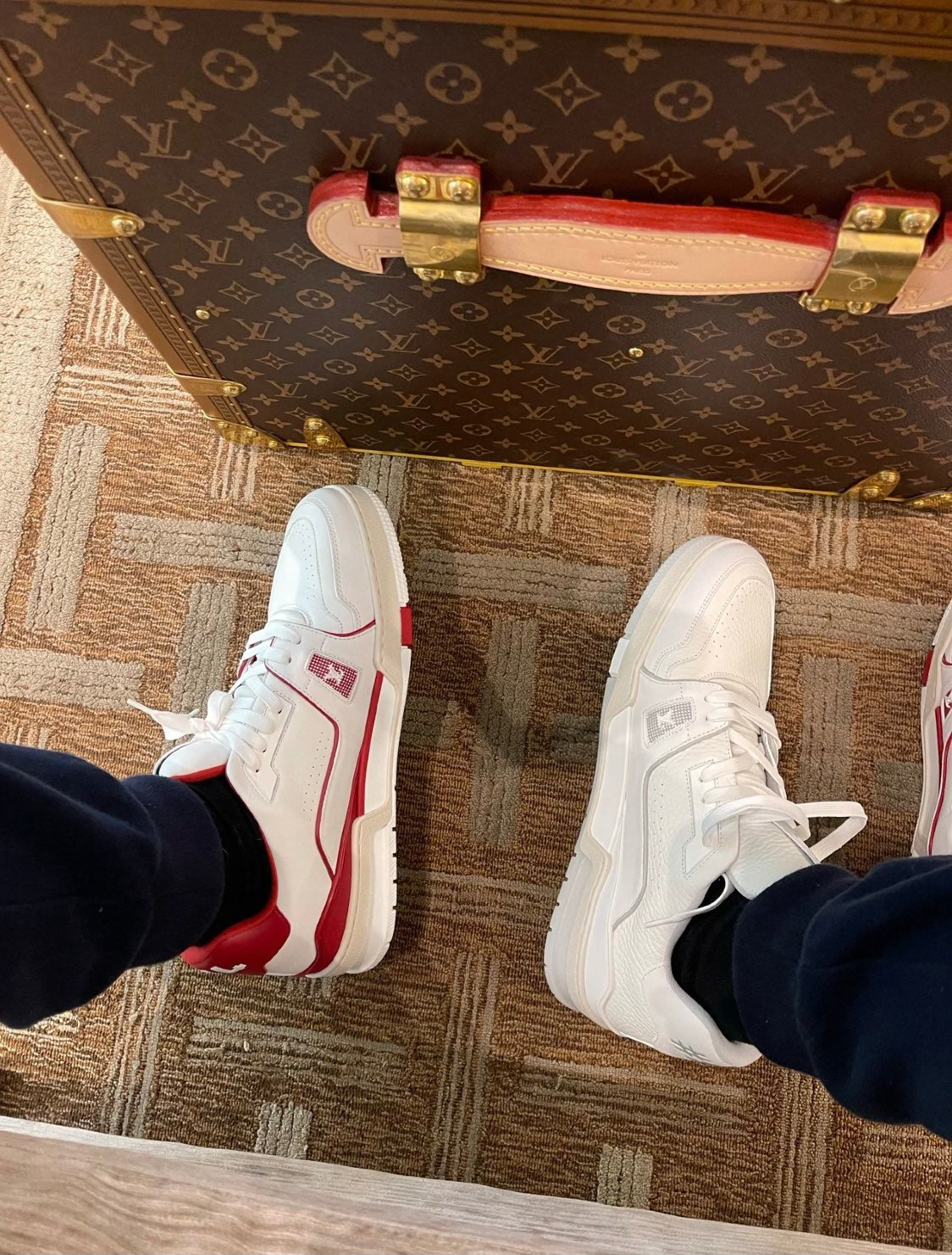 Sneakers