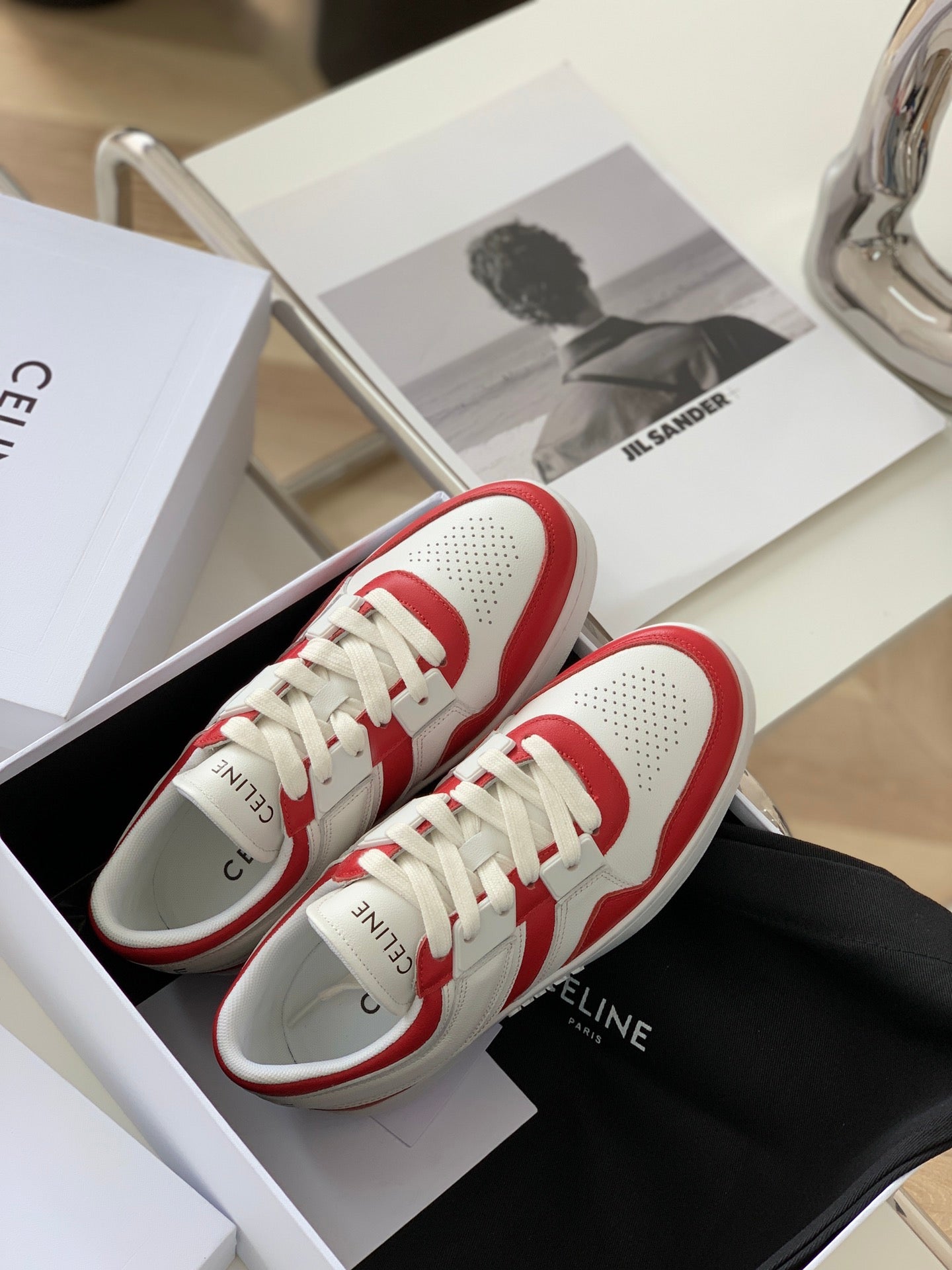 Sneakers