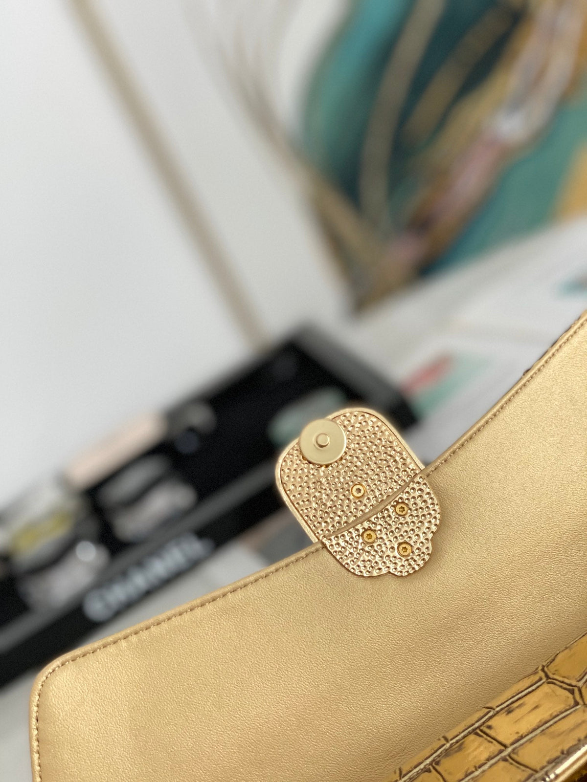 Handbag