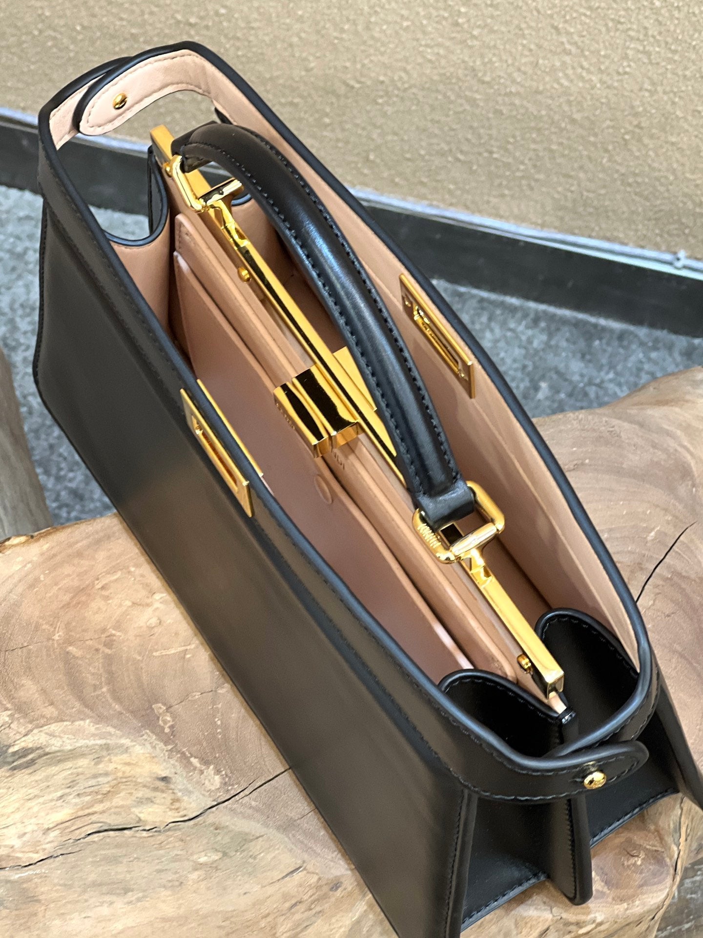 Handbag