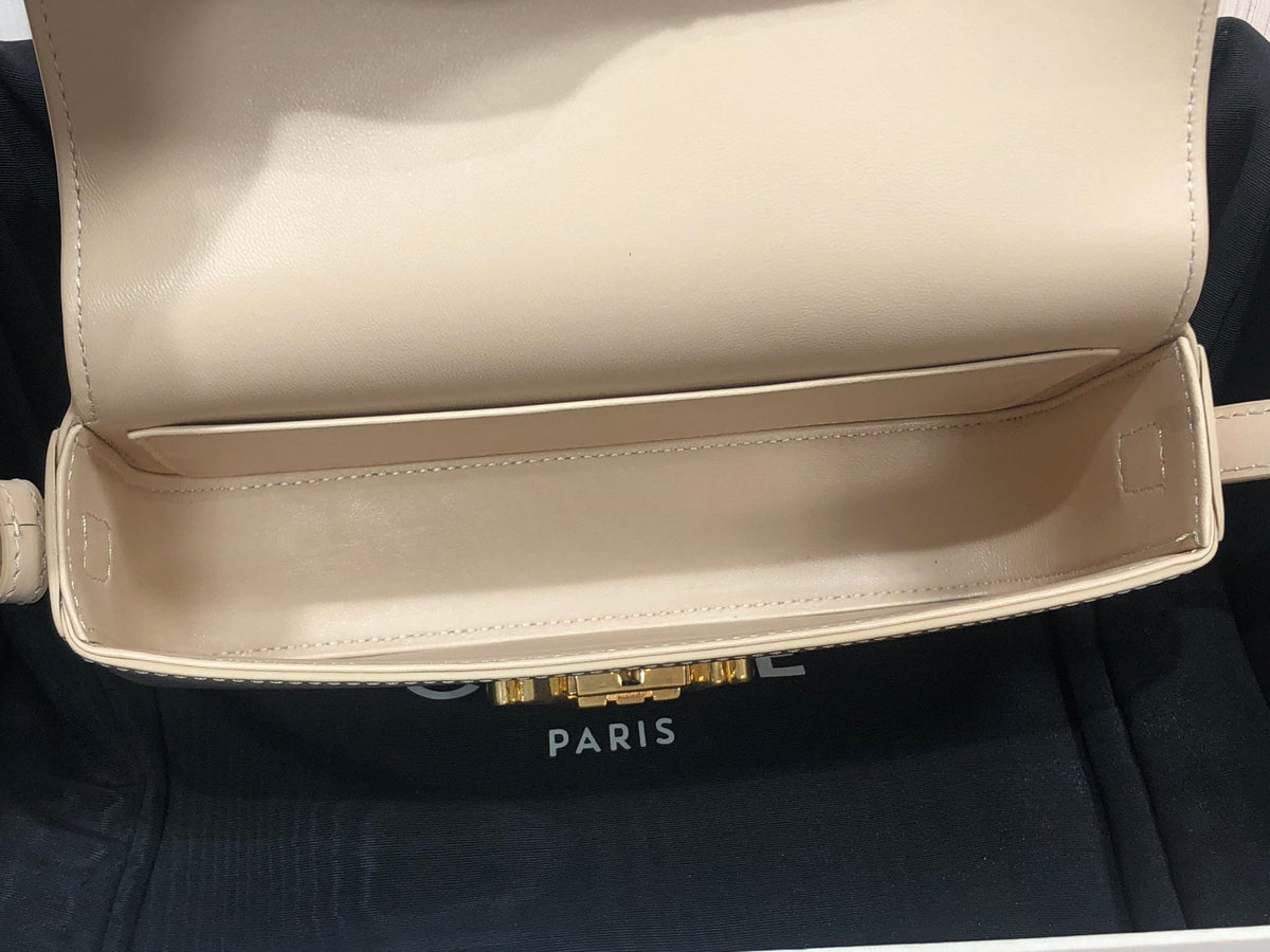 Handbag