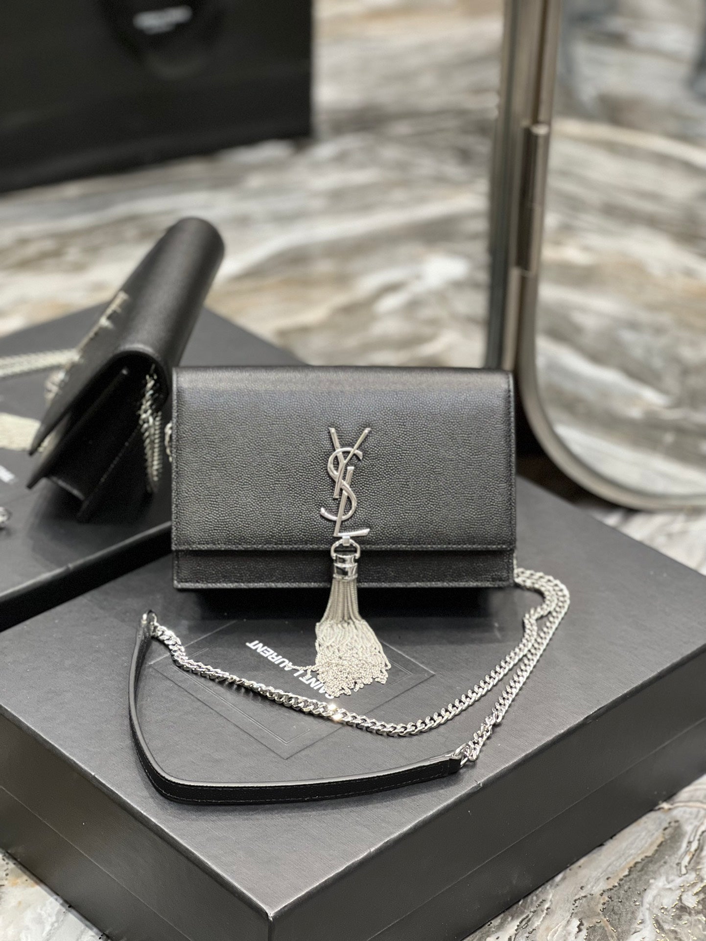 Handbag