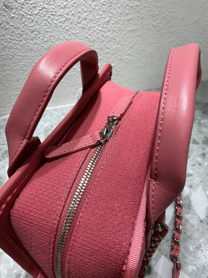Cosmetic Bag
