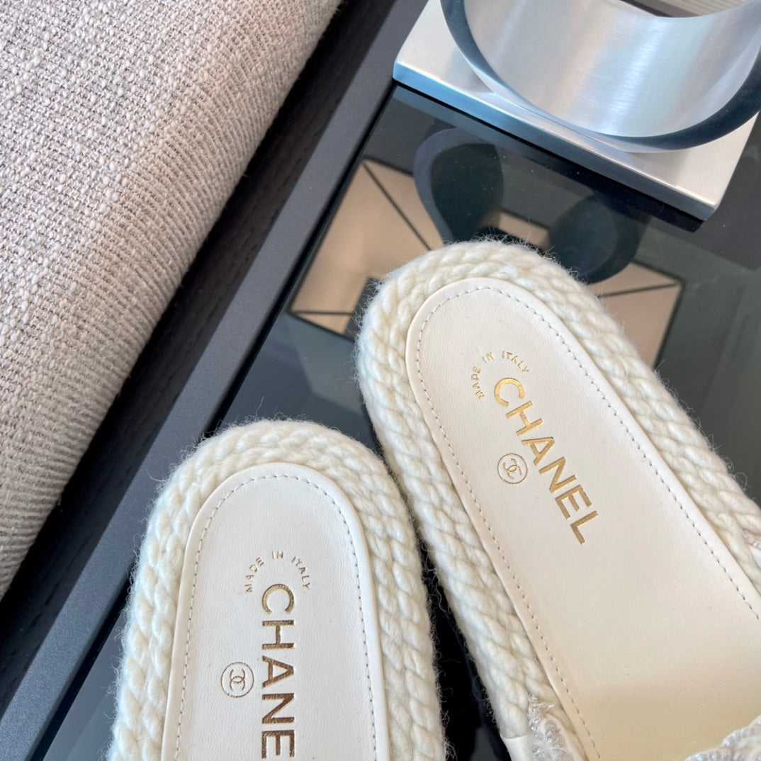 Slippers