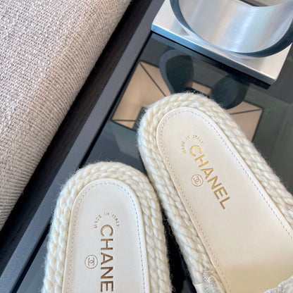 Slippers