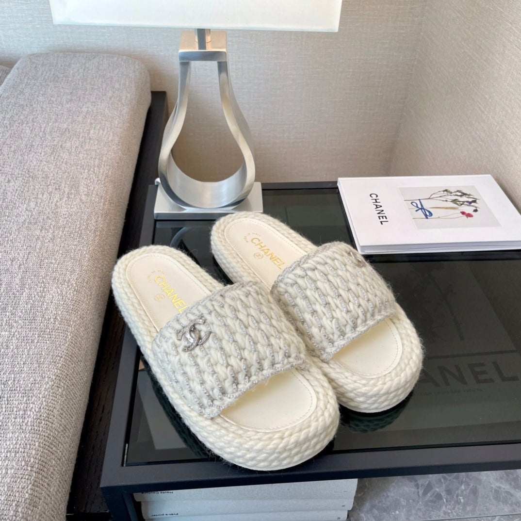 Slippers