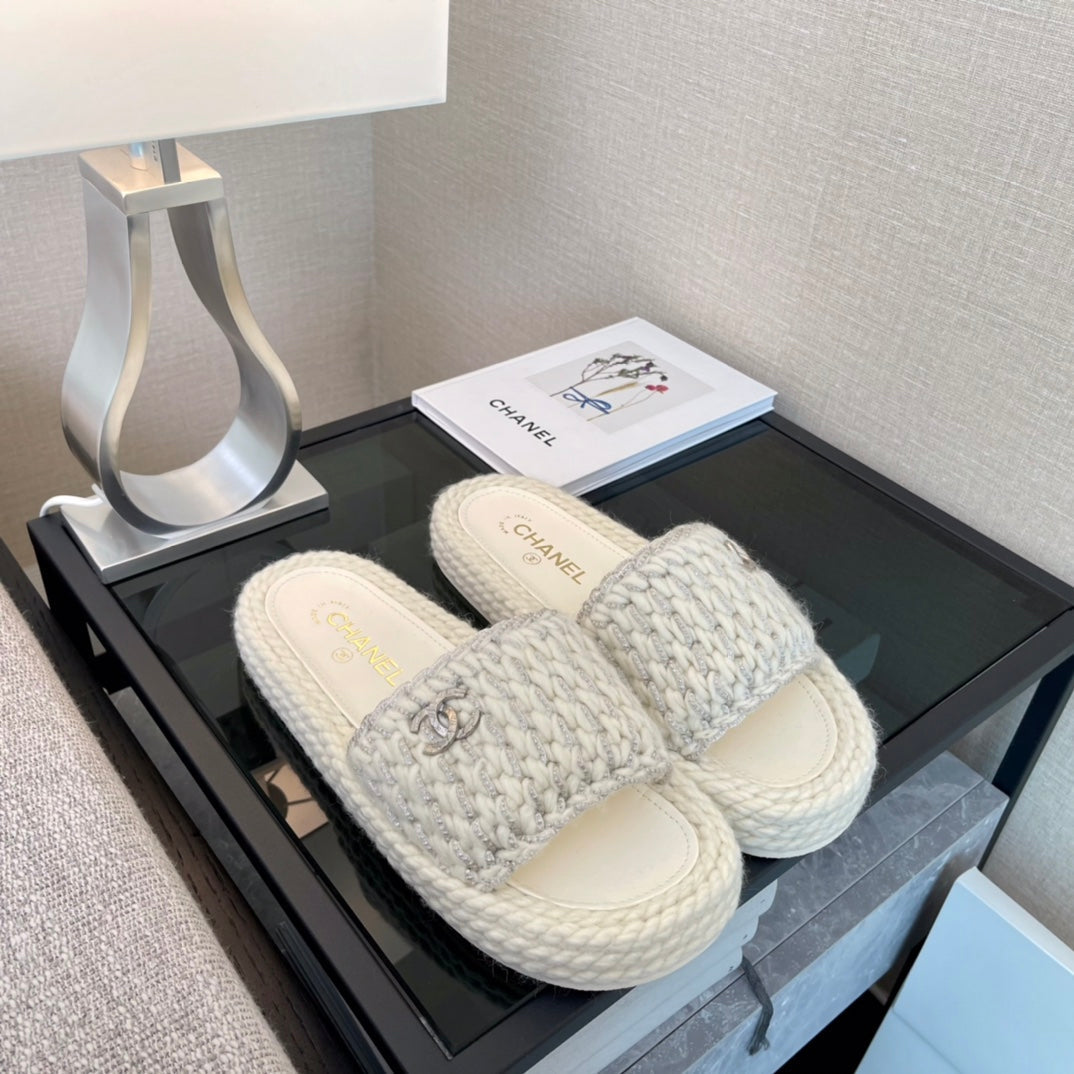 Slippers