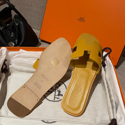 Slippers