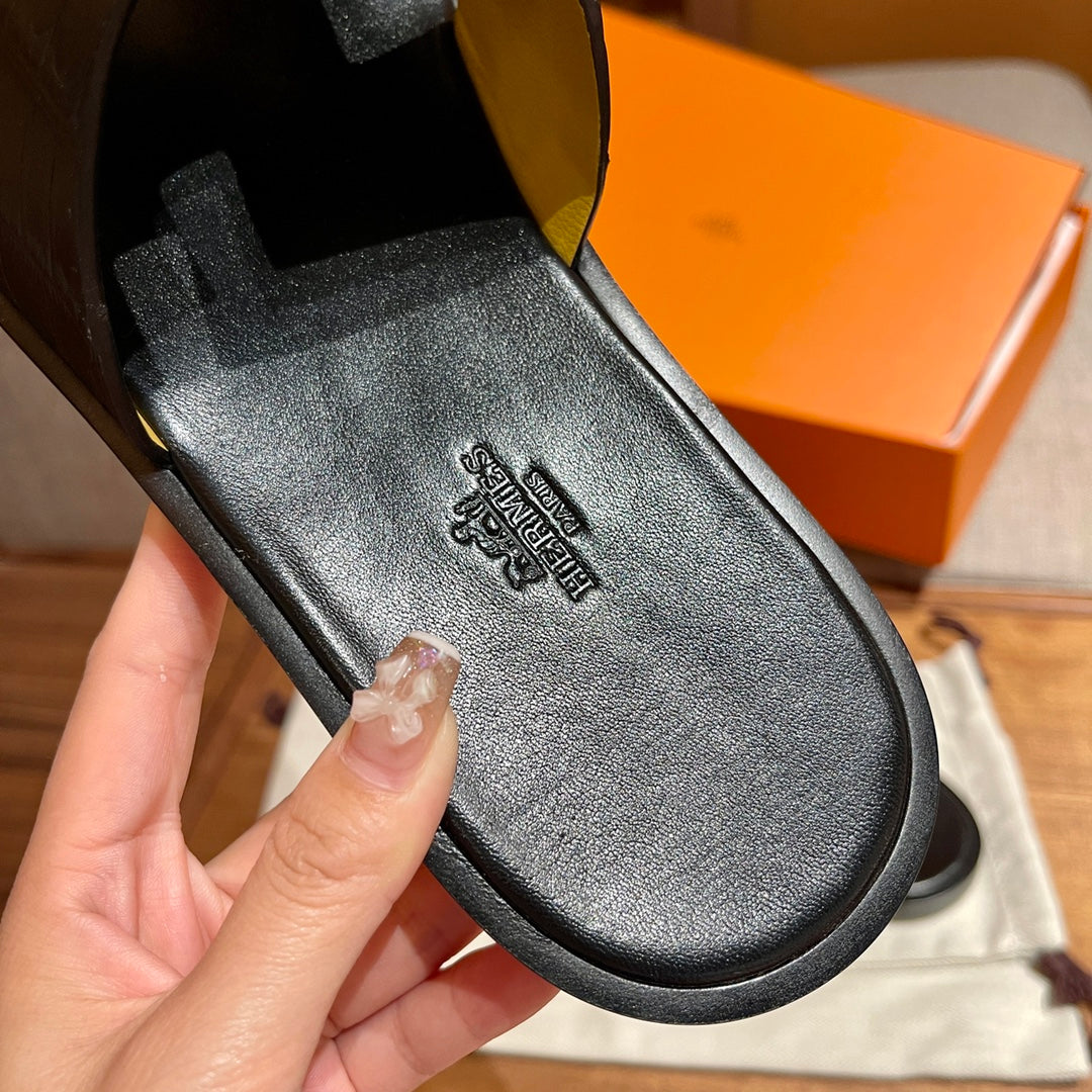 Slippers