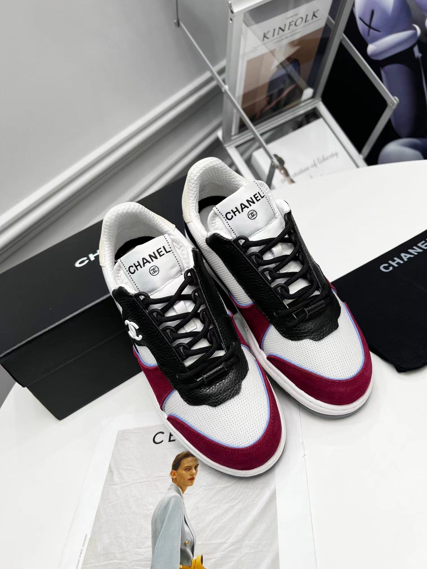 Sneakers