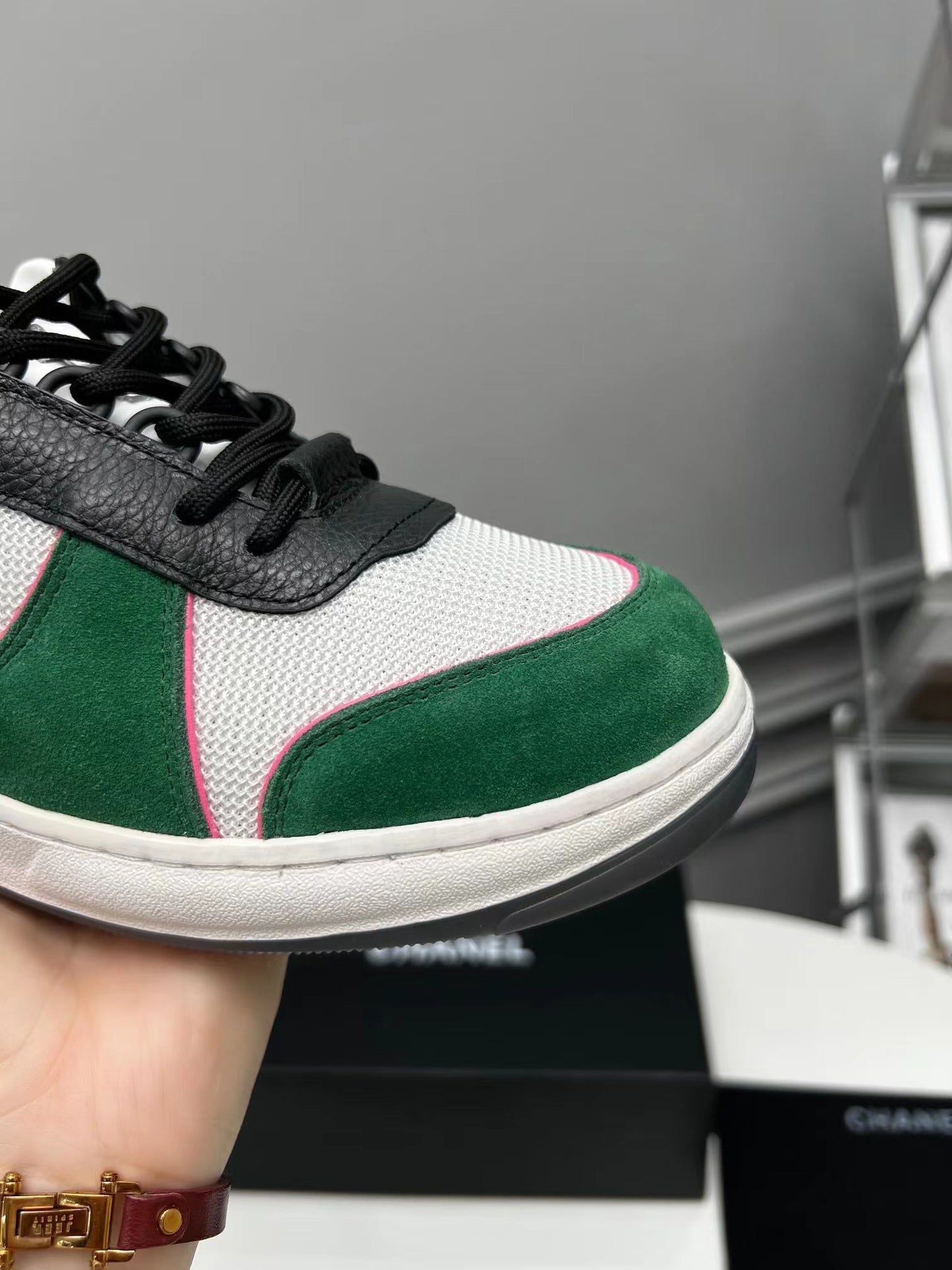Sneakers