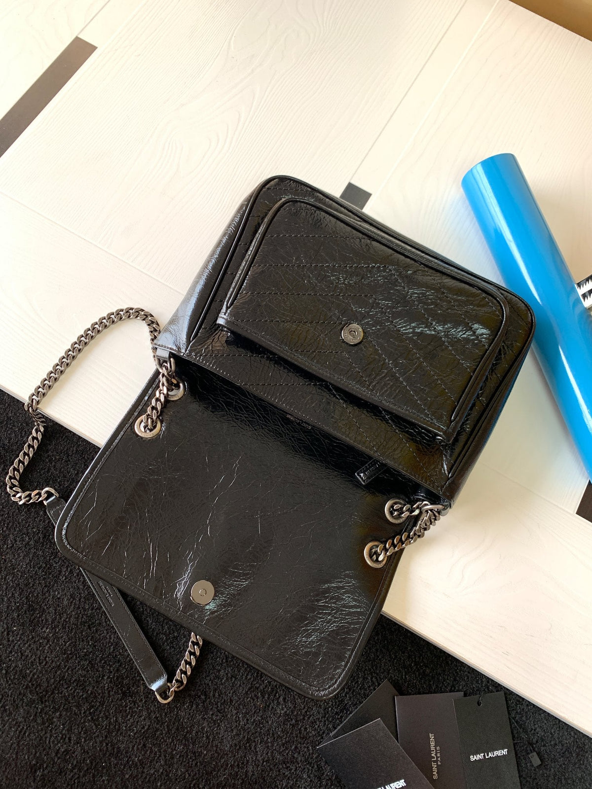 Handbag