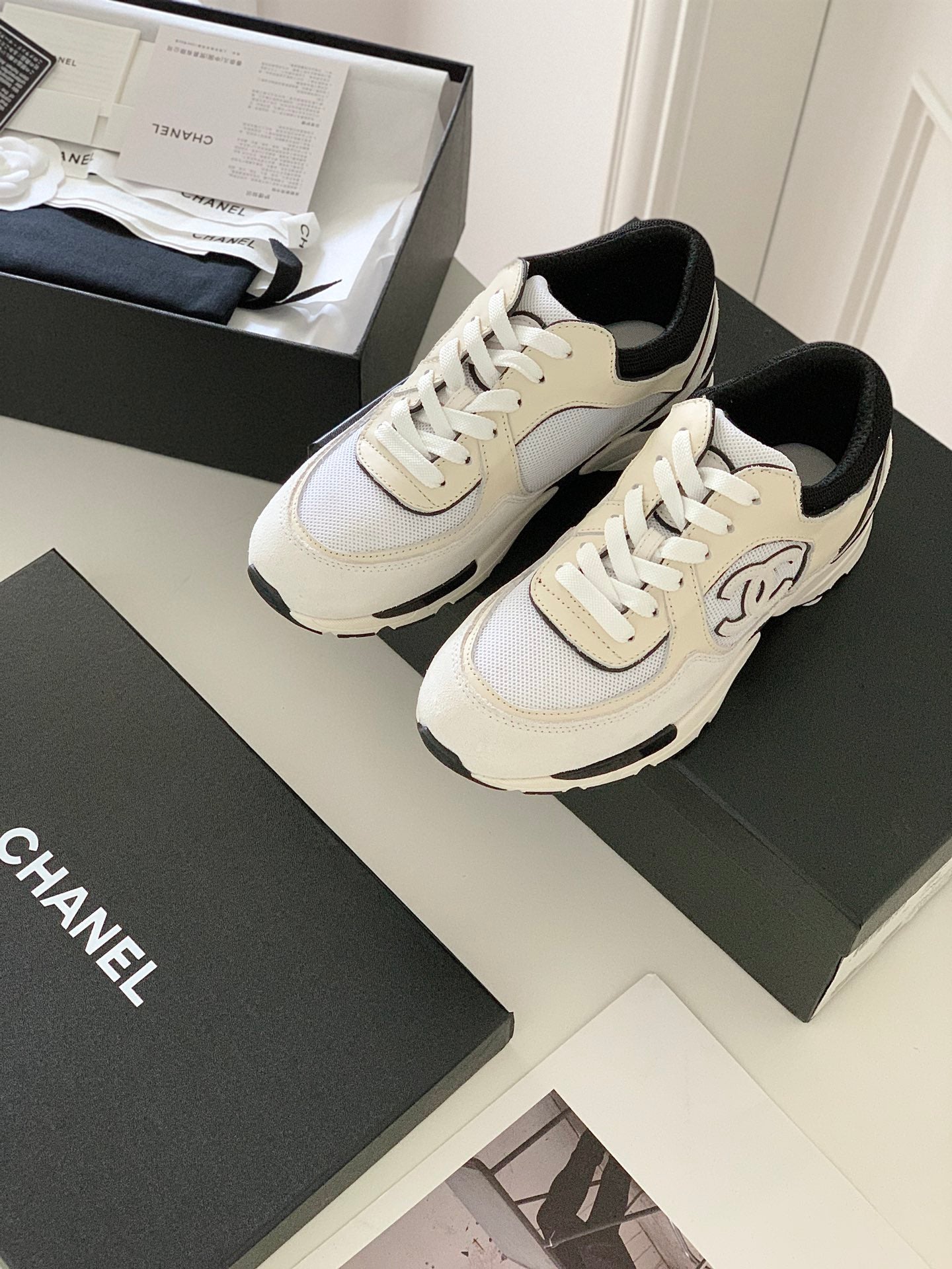 Sneakers
