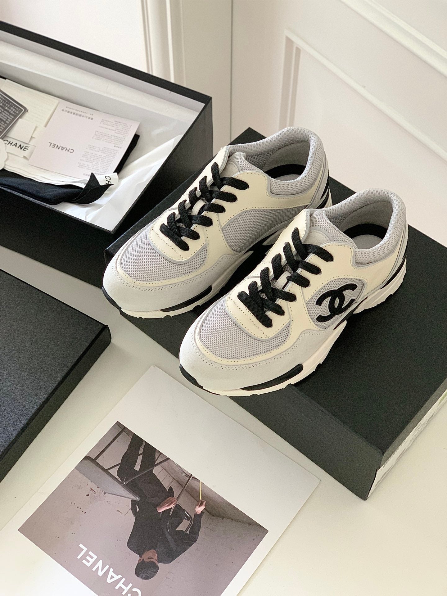 Sneakers