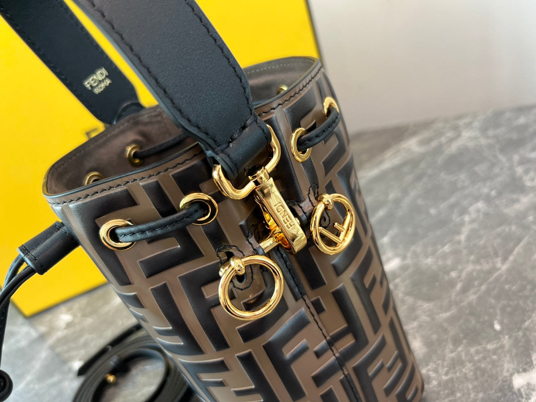 Bucket Bag