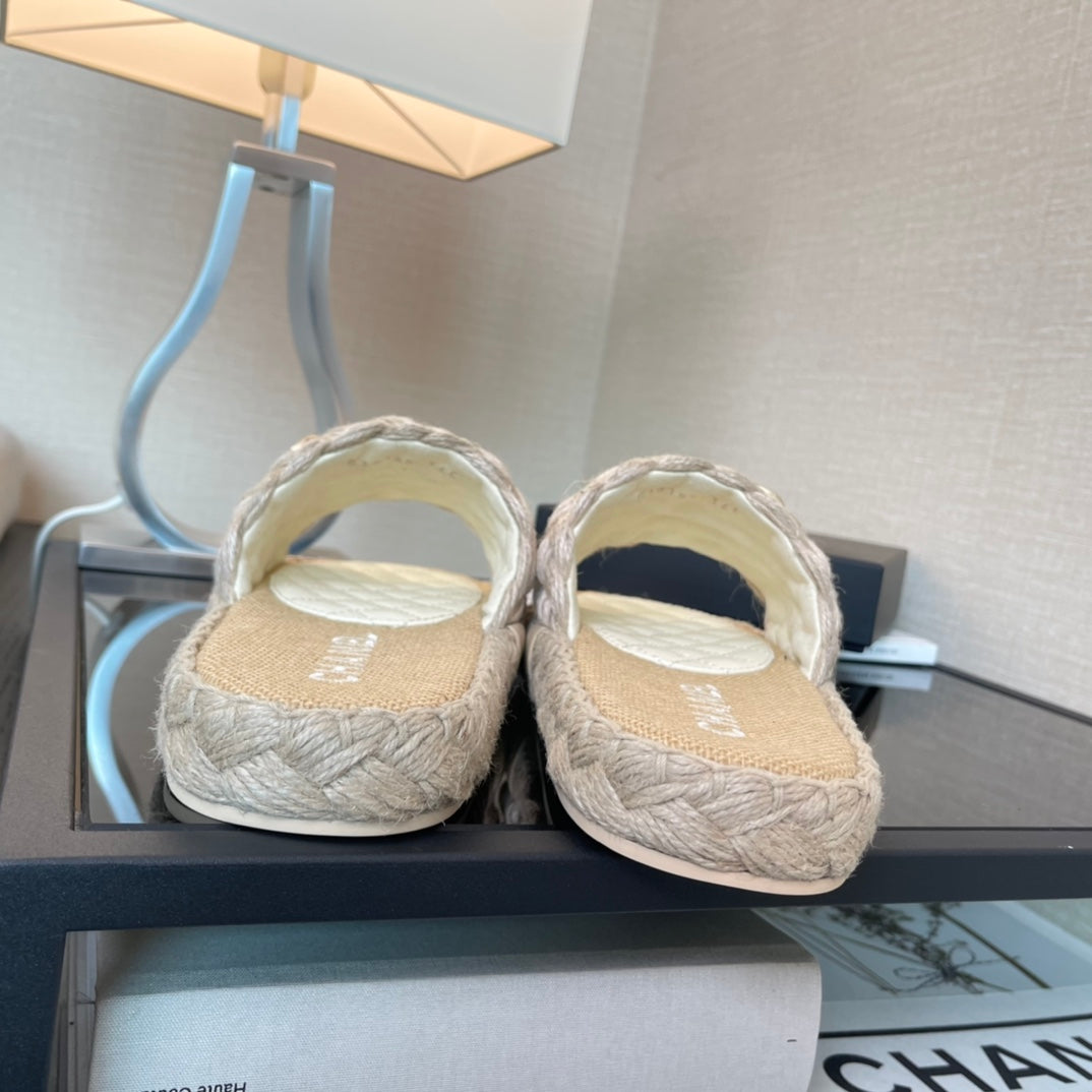 Slippers