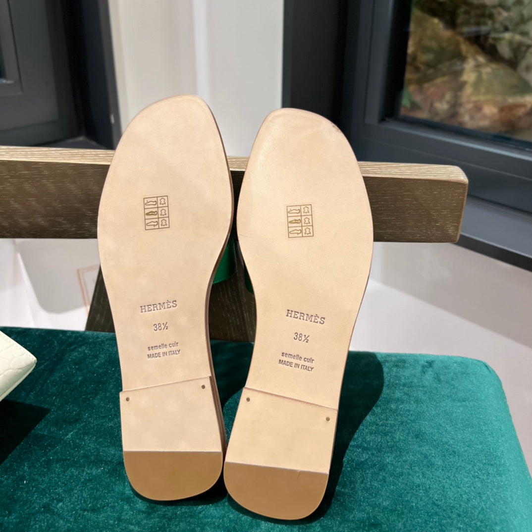 Slippers