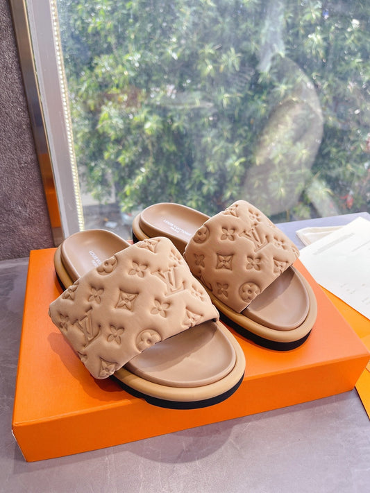 Slippers