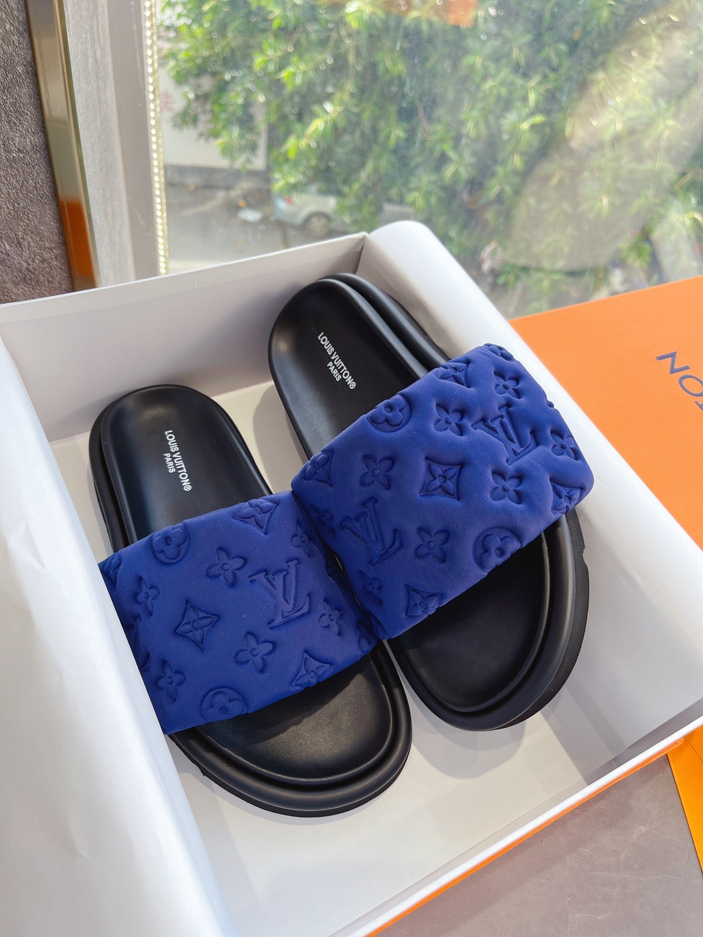 Slippers
