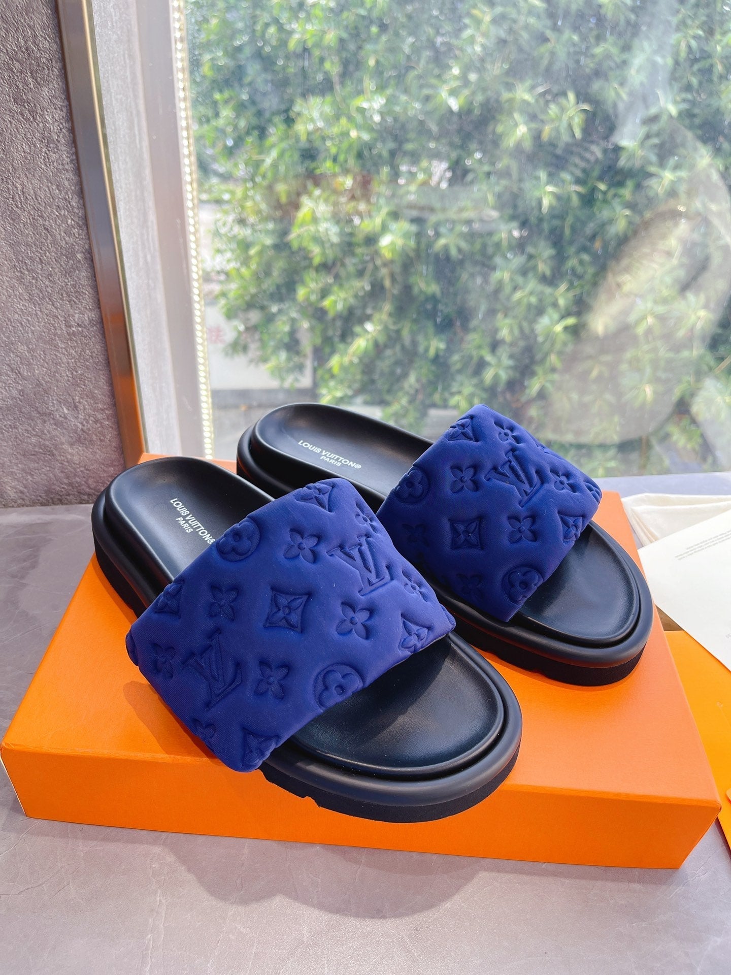 Slippers