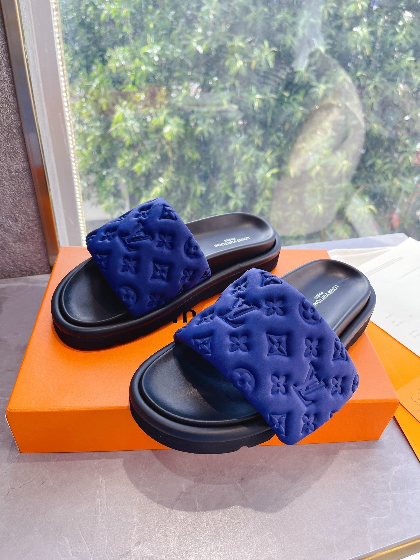 Slippers