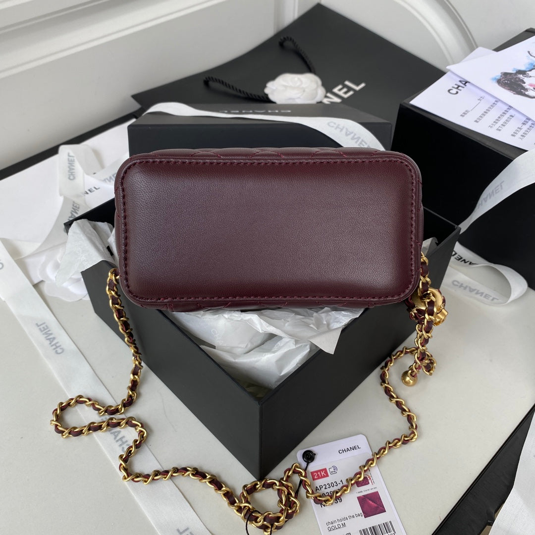 Handbag
