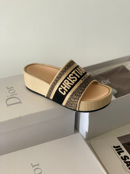 Slippers