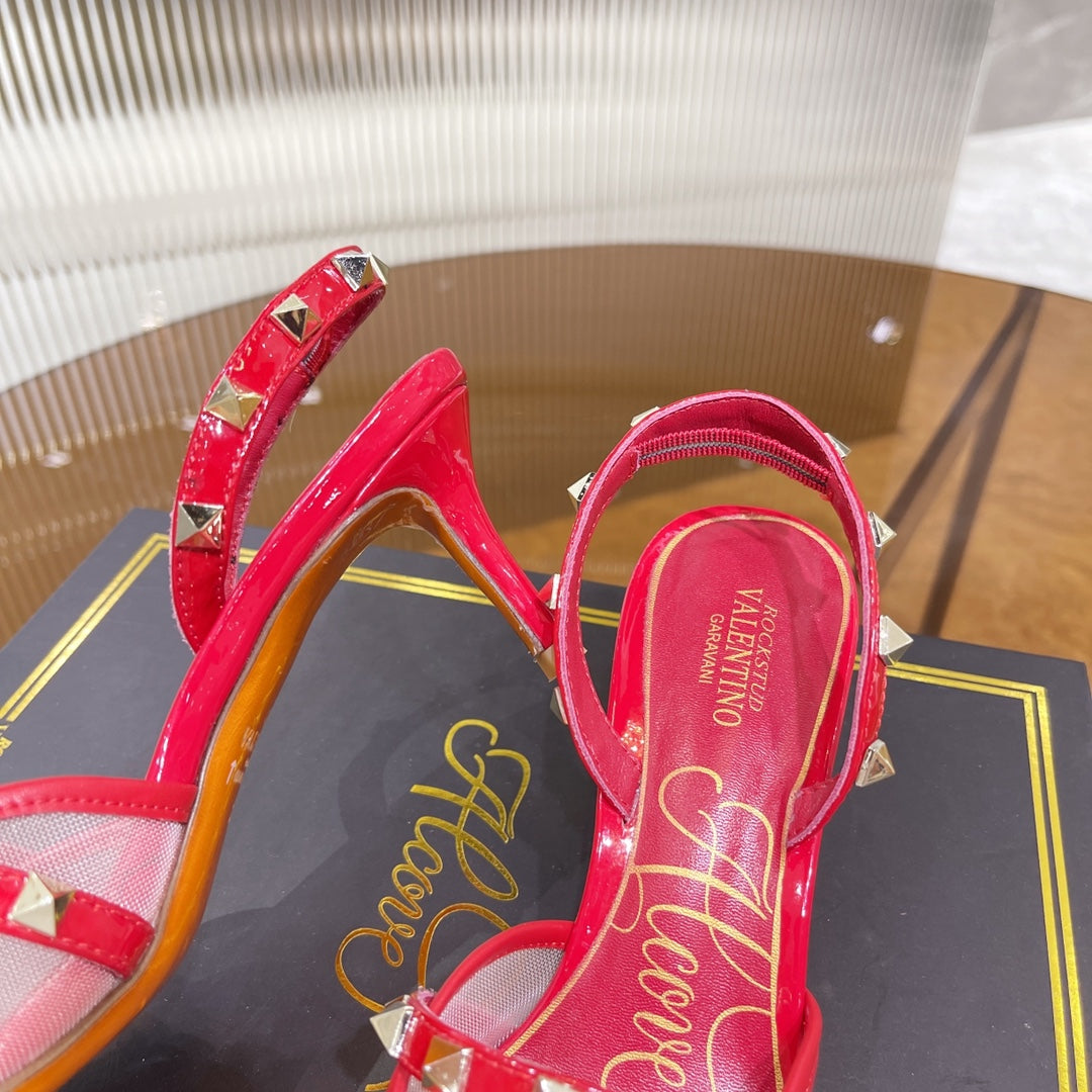 Slingbacks