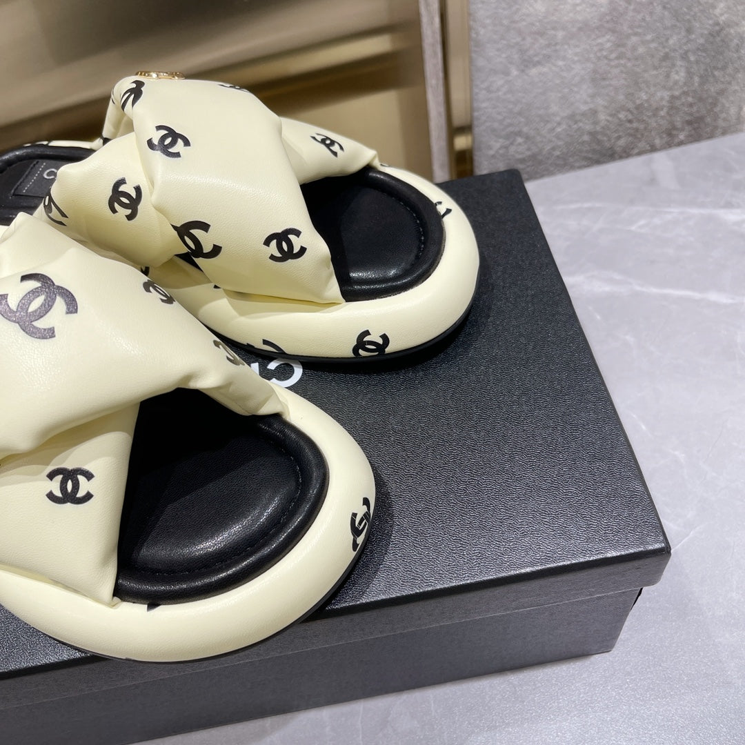 Slippers