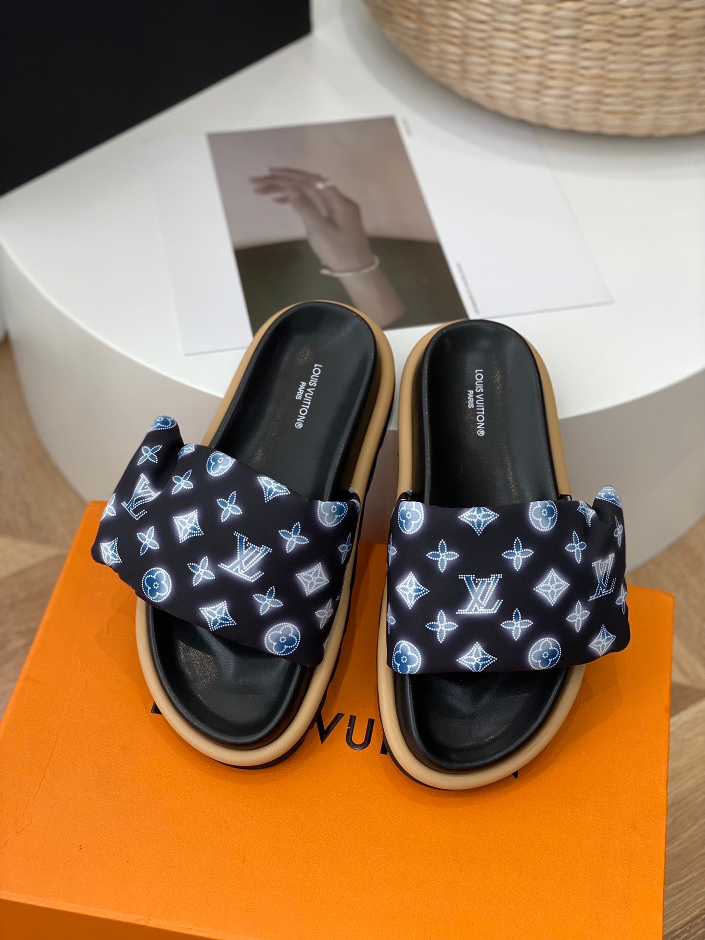 Slippers