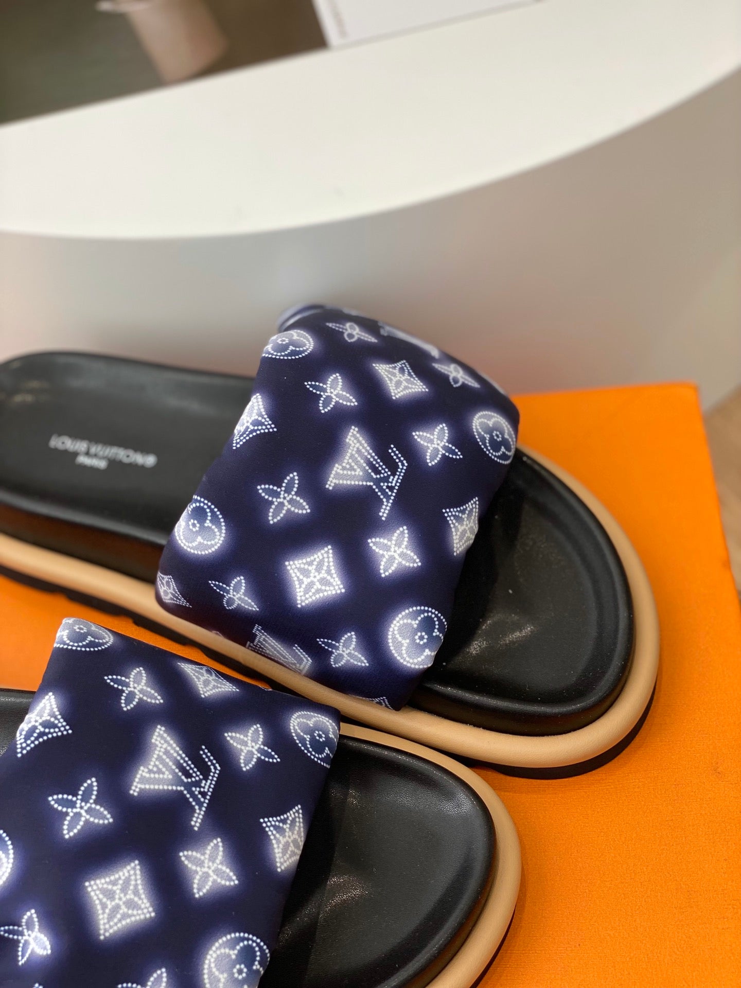 Slippers